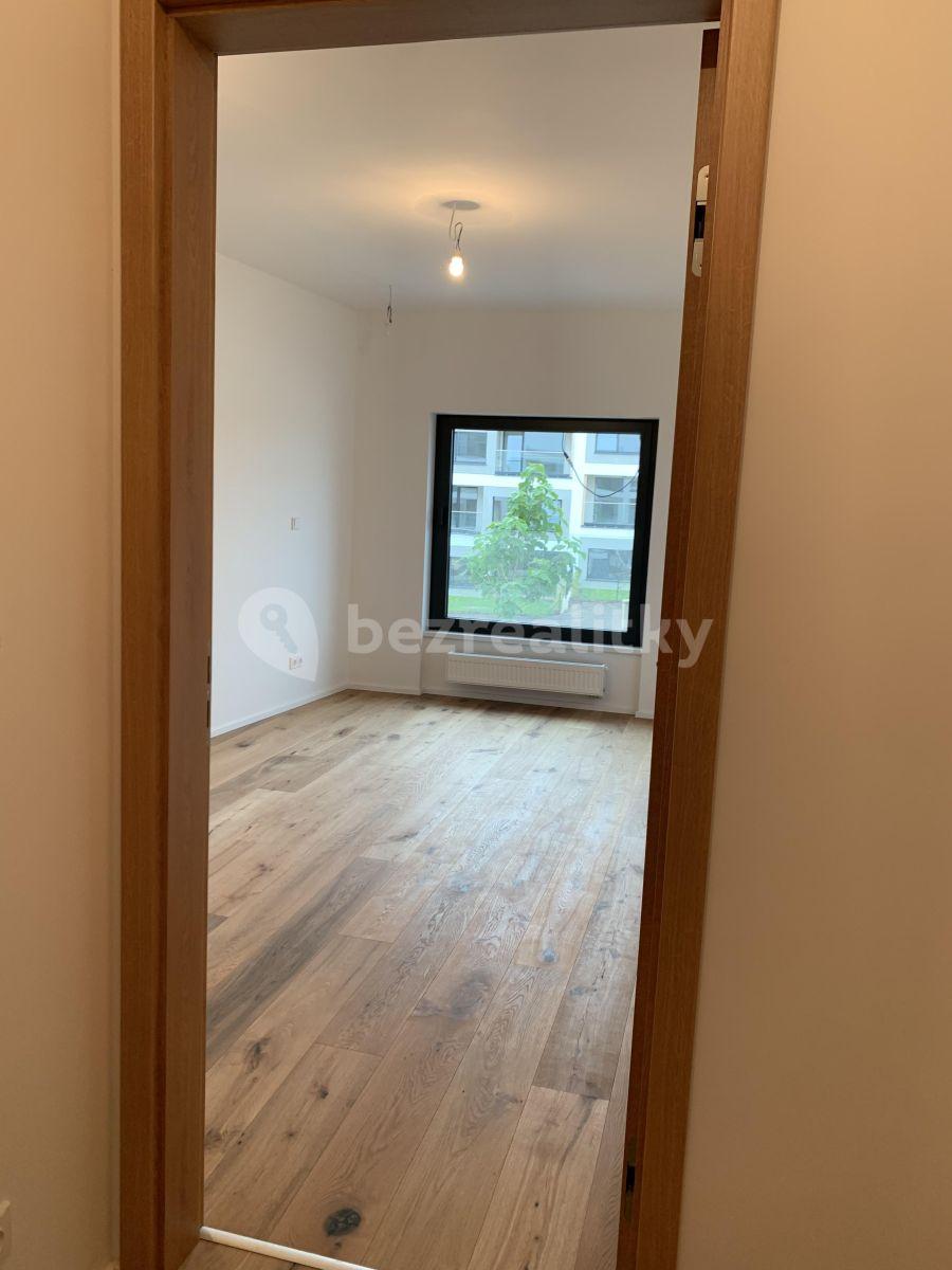 Pronájem bytu 1+kk 24 m², Kurandové, Praha, Praha