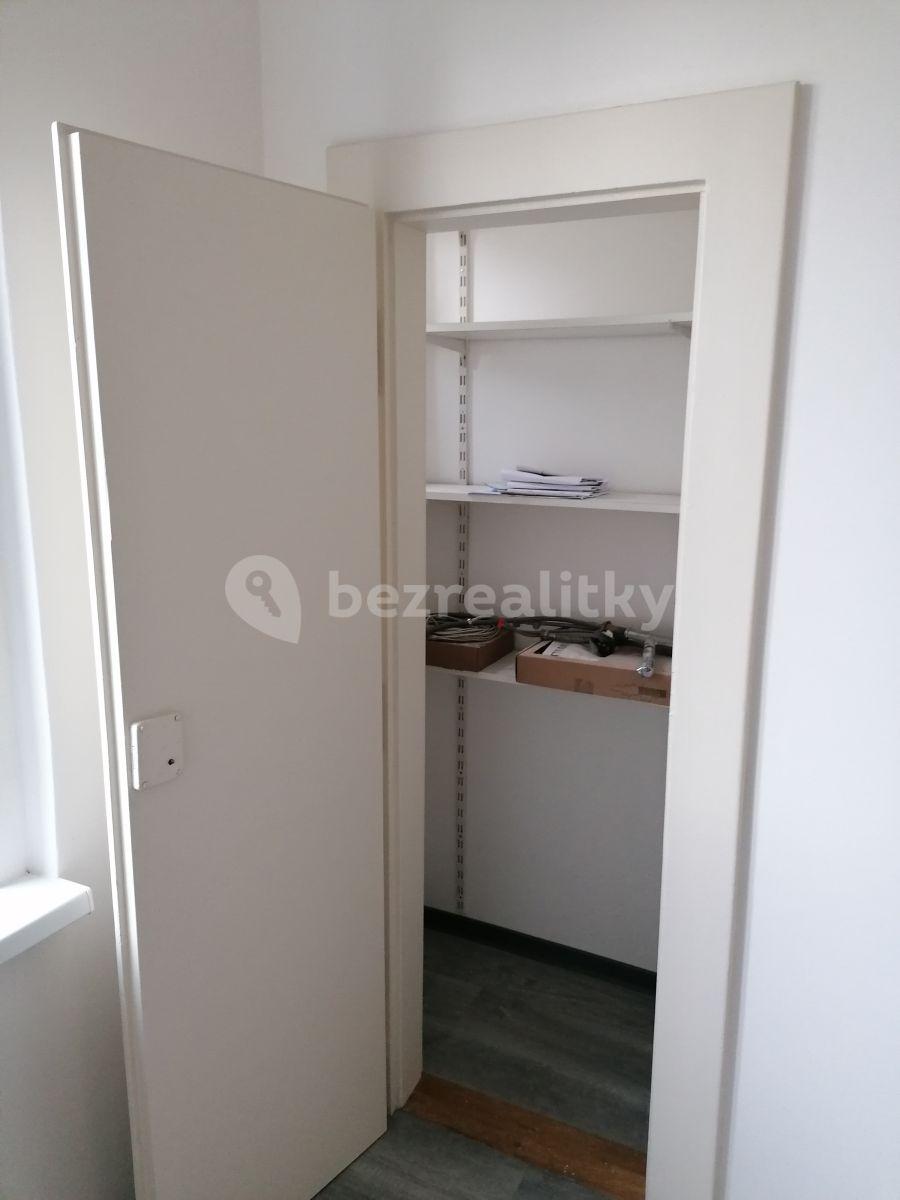 Pronájem bytu 1+1 50 m², Novovysočanská, Praha, Praha