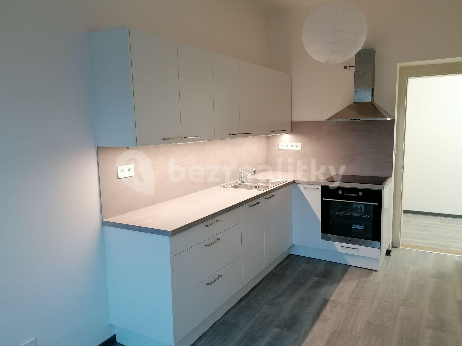 Pronájem bytu 1+1 50 m², Novovysočanská, Praha, Praha