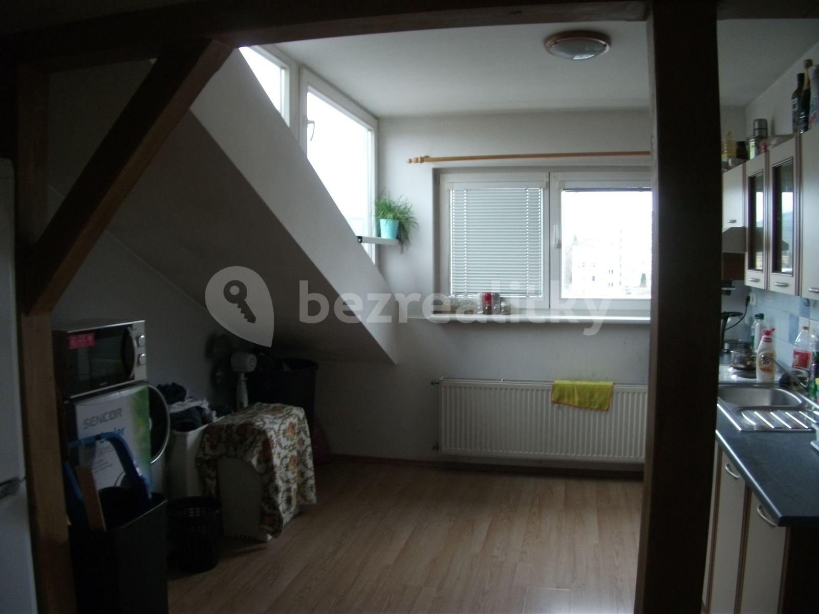 Pronájem bytu 1+1 50 m², Karlovy Vary, Karlovarský kraj