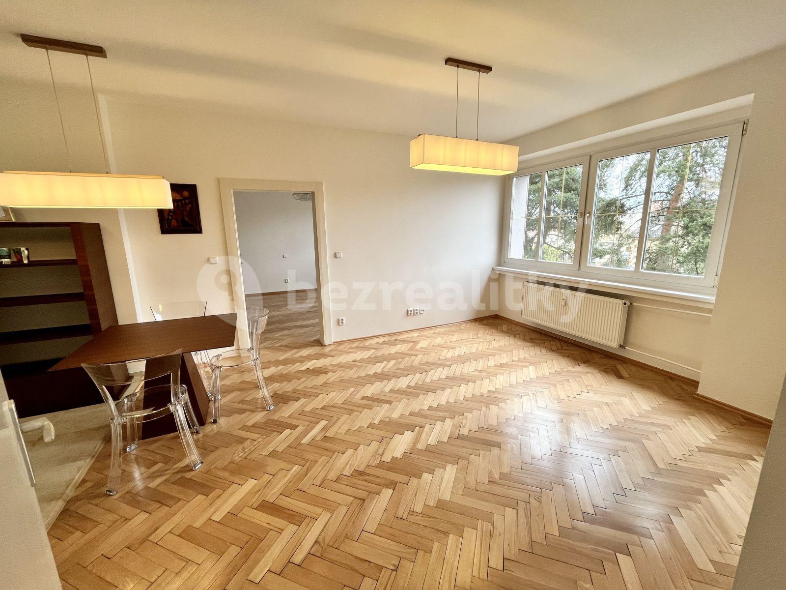 Pronájem bytu 2+kk 64 m², Josefa Čapka, Kladno, Středočeský kraj