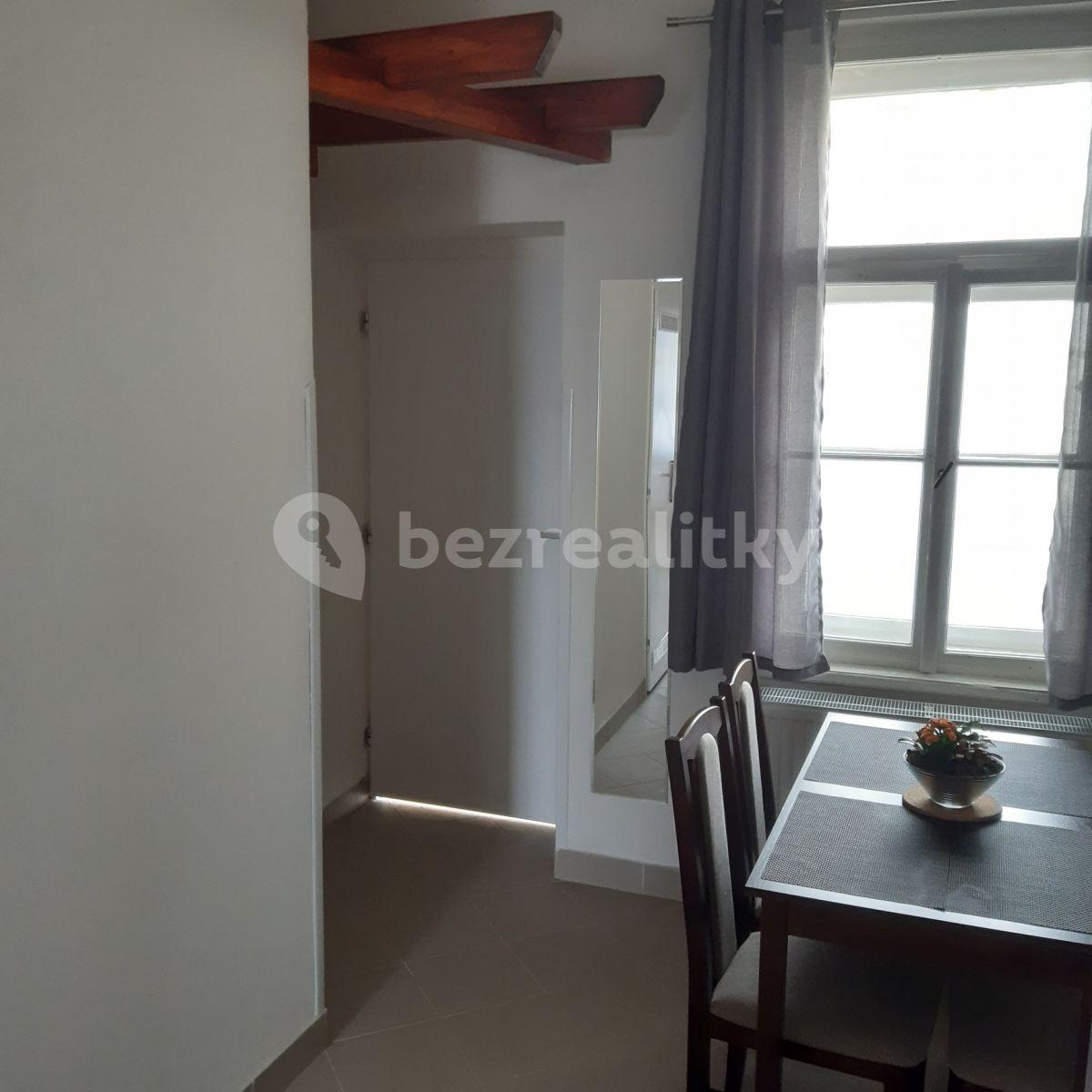 Pronájem bytu 1+1 34 m², Slivenecká, Praha, Praha