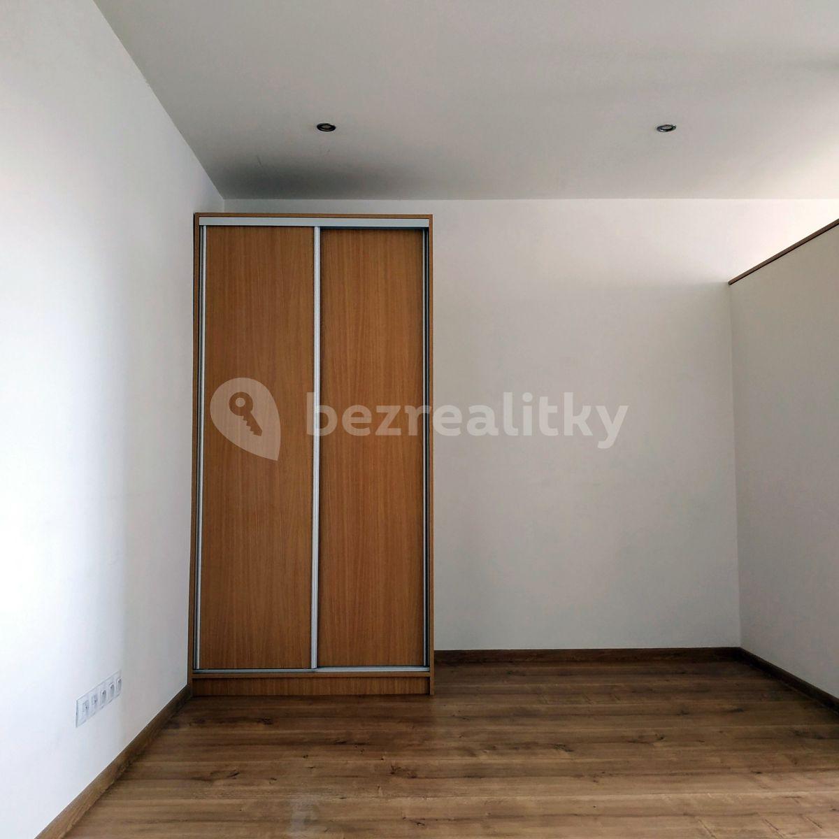 Pronájem bytu 1+1 35 m², Varenská, Ostrava, Moravskoslezský kraj