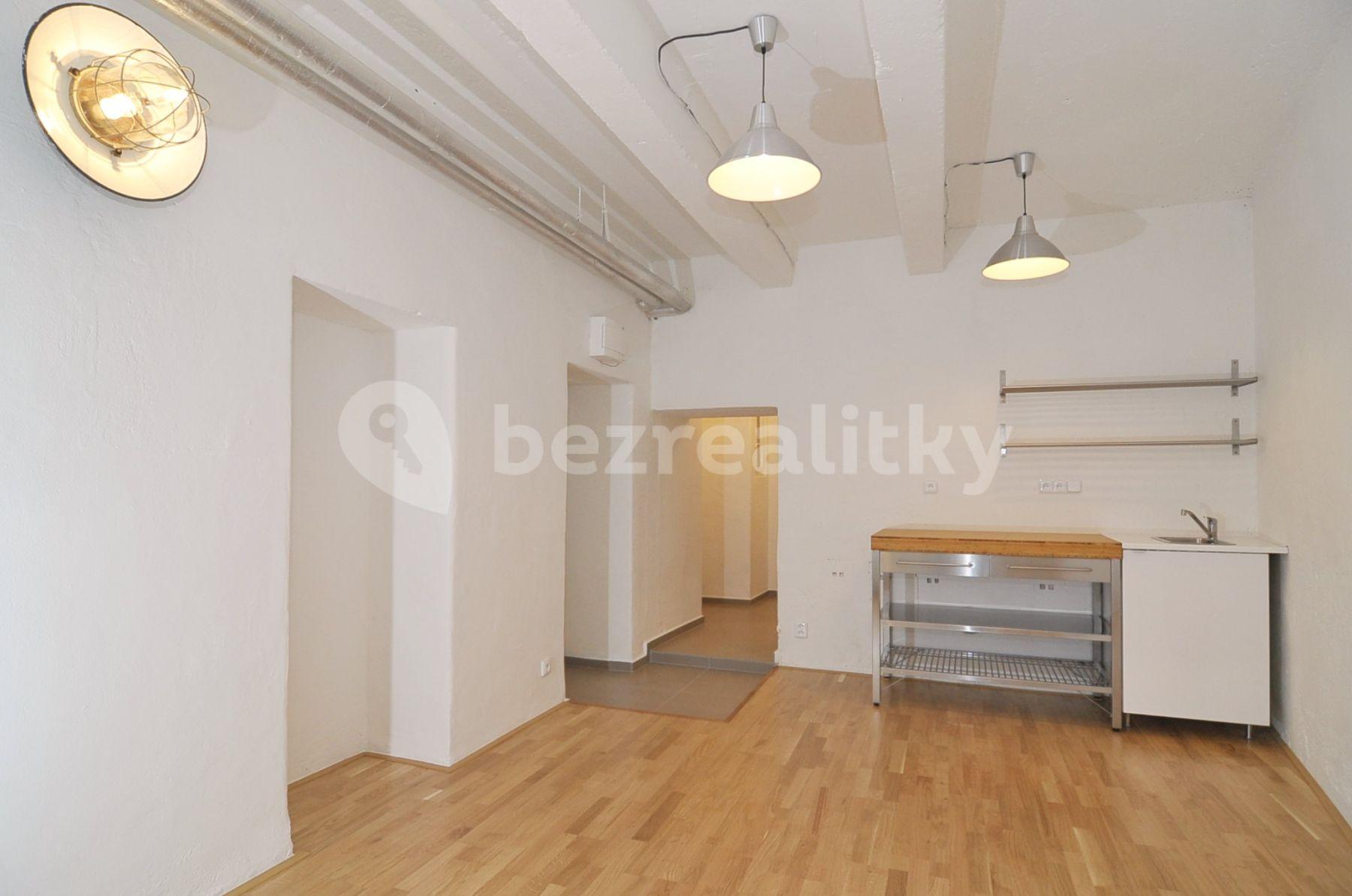 Pronájem bytu 1+kk 23 m², Přístavní, Praha, Praha