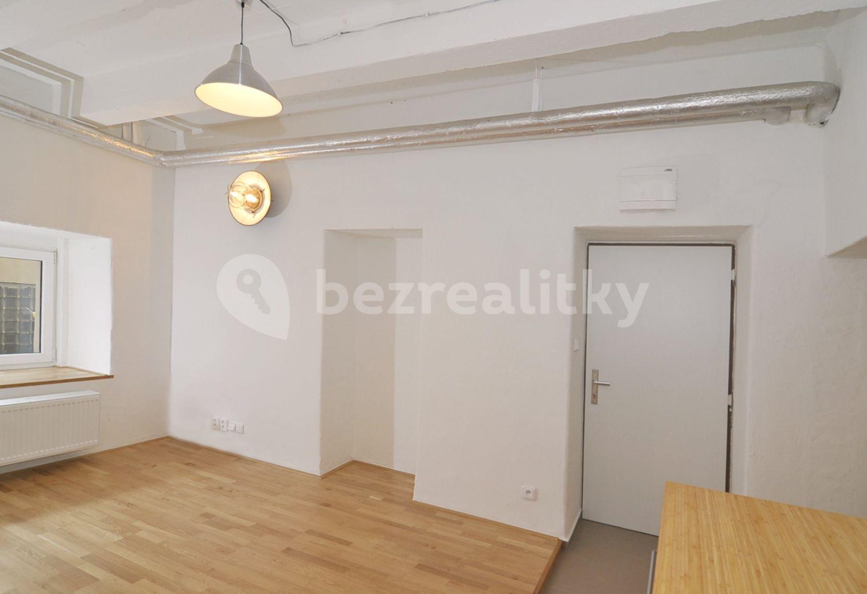 Pronájem bytu 1+kk 23 m², Přístavní, Praha, Praha