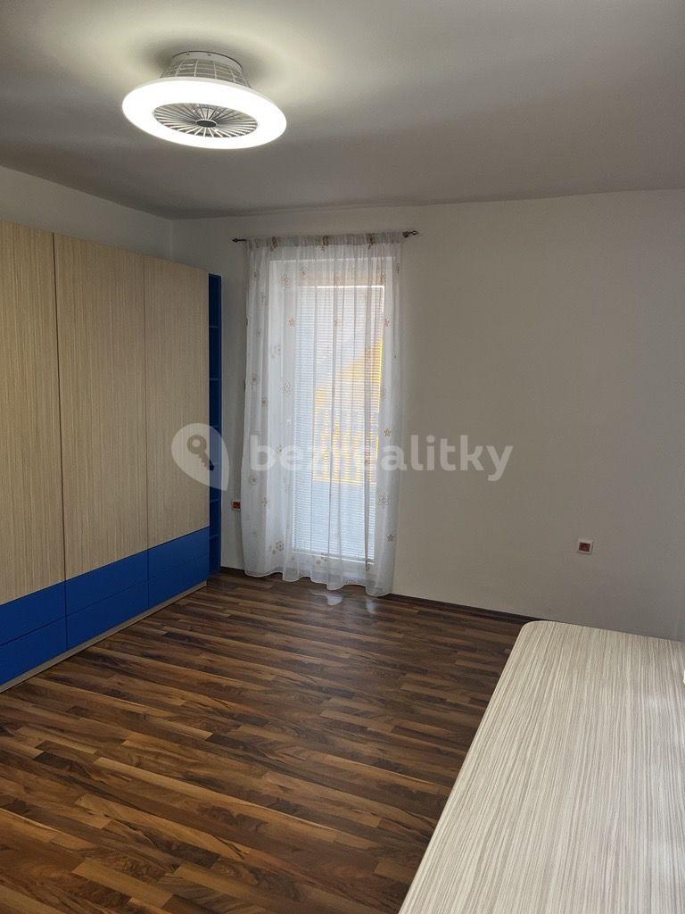 Pronájem domu 121 m², pozemek 350 m², Zlatnická, Zlatníky-Hodkovice, Středočeský kraj