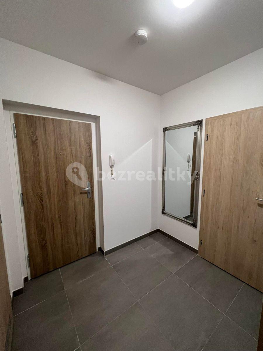 Pronájem bytu 2+kk 48 m², Karla Guta, Praha, Praha