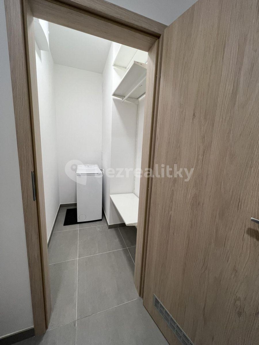 Pronájem bytu 2+kk 48 m², Karla Guta, Praha, Praha