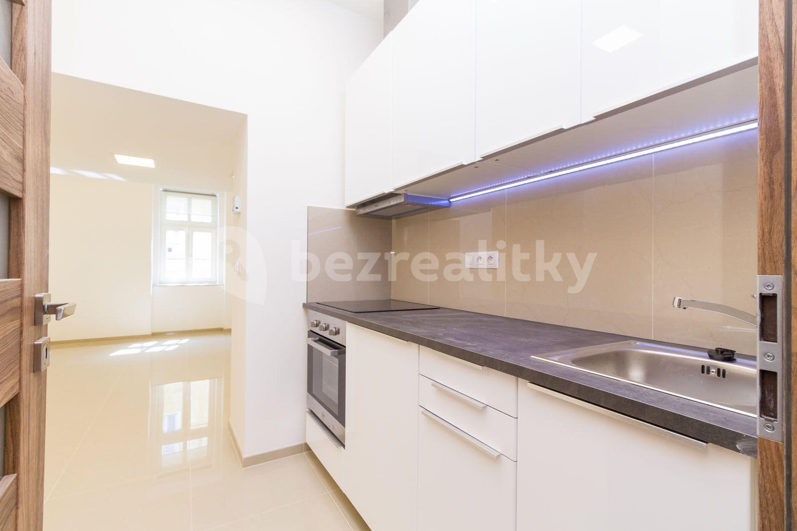 Pronájem bytu 1+kk 30 m², Milíčova, Praha, Praha