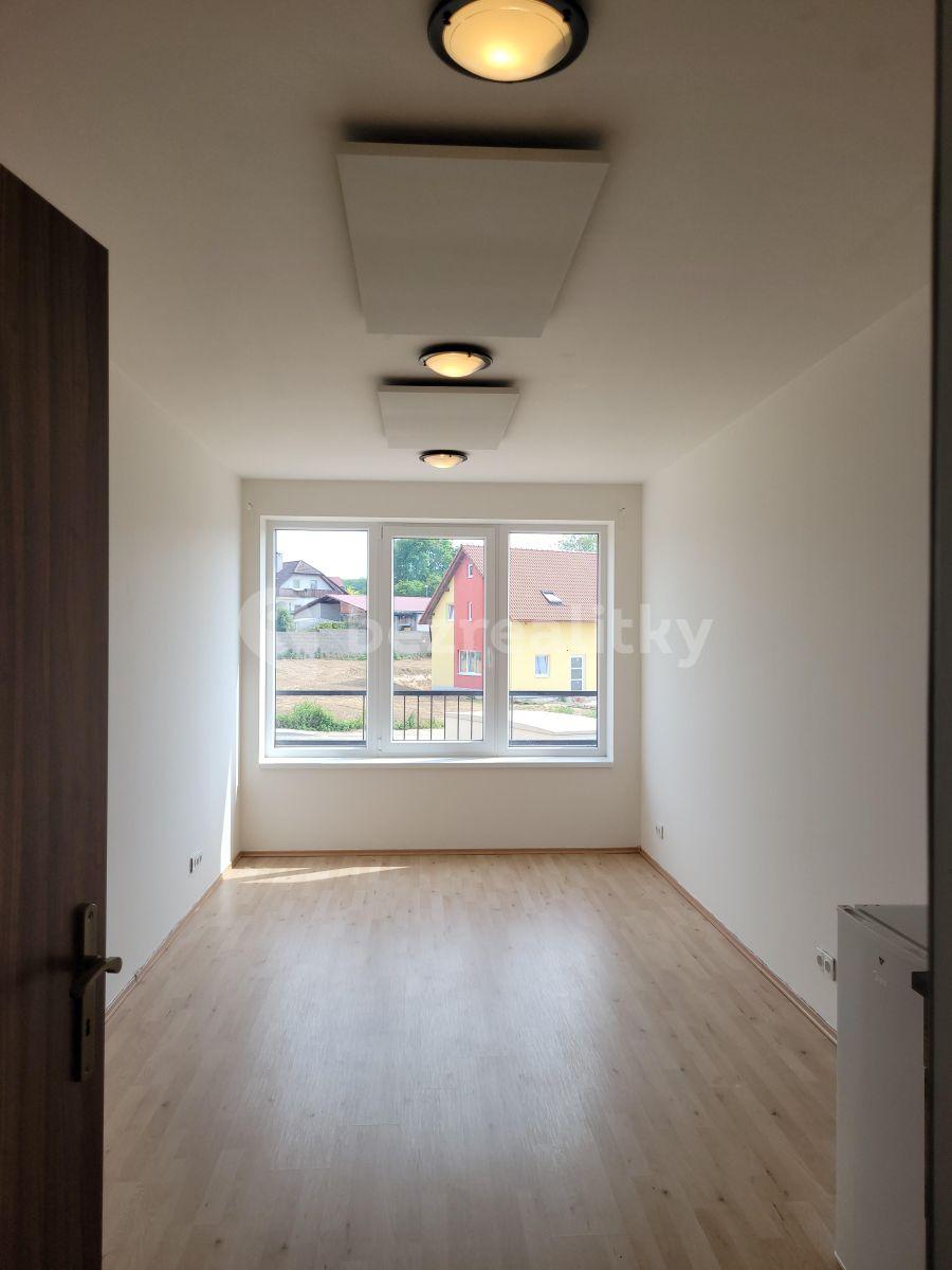 Pronájem bytu 1+kk 24 m², Škvorec, Středočeský kraj