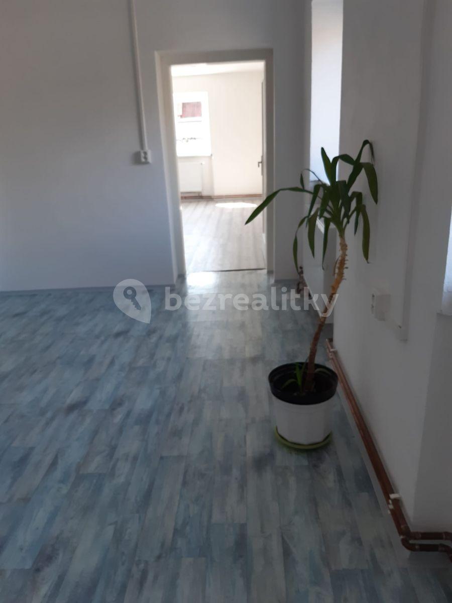 Pronájem bytu 2+1 70 m², Ústecká, Povrly, Ústecký kraj