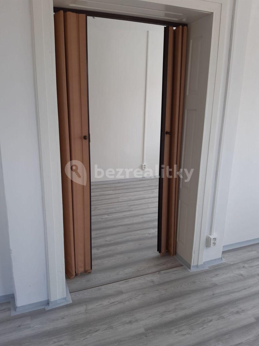 Pronájem bytu 2+1 70 m², Ústecká, Povrly, Ústecký kraj