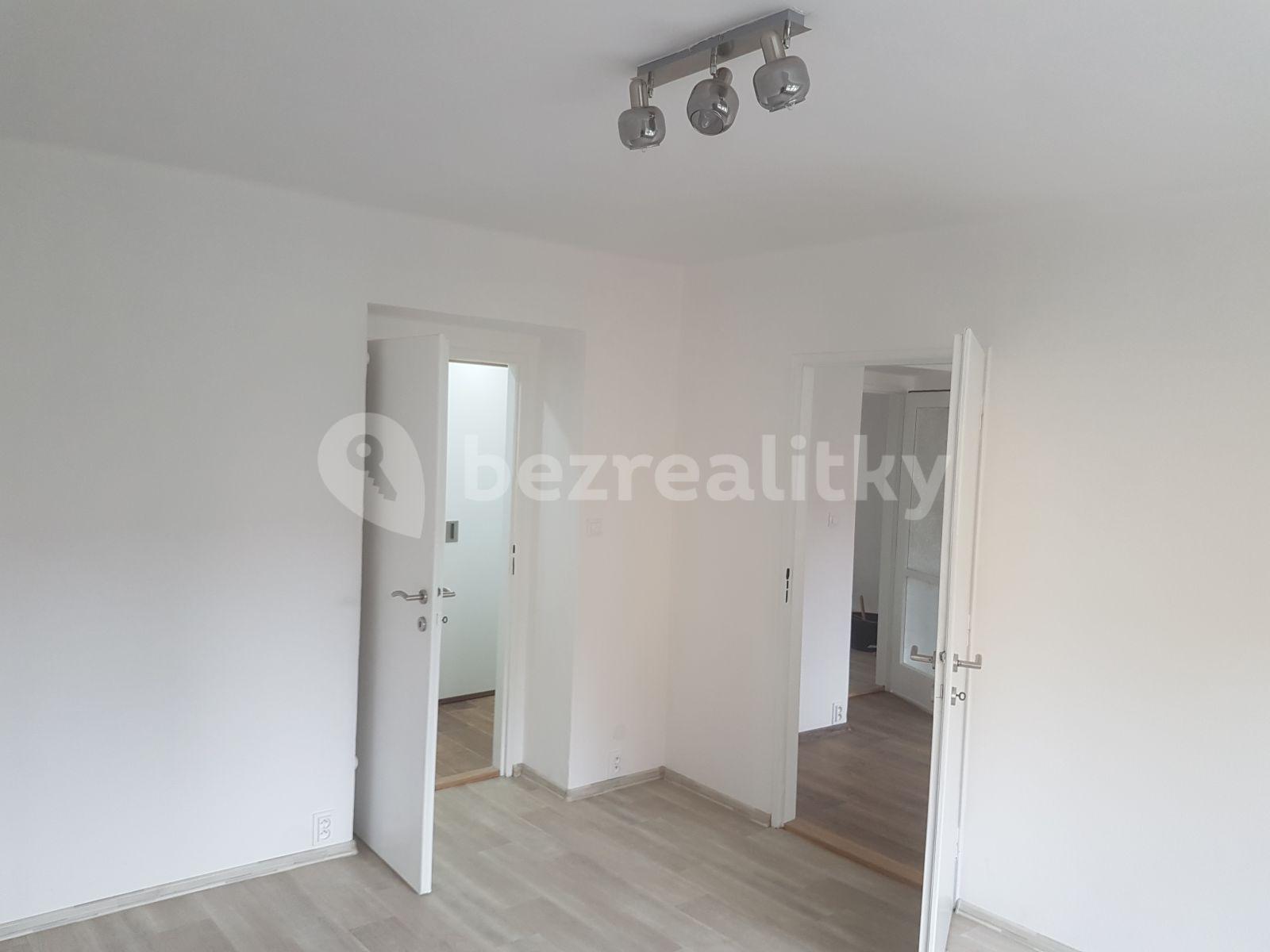 Pronájem bytu 2+1 56 m², Leoše Janáčka, Jihlava, Kraj Vysočina