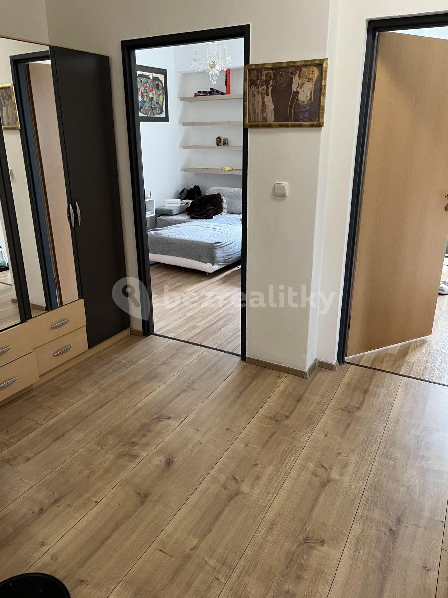 Pronájem bytu 3+1 70 m², U Bazénu, Praha, Praha