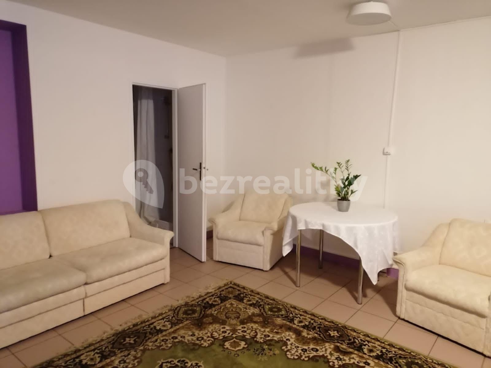 Pronájem bytu 1+kk 45 m², Kettnerova, Praha, Praha