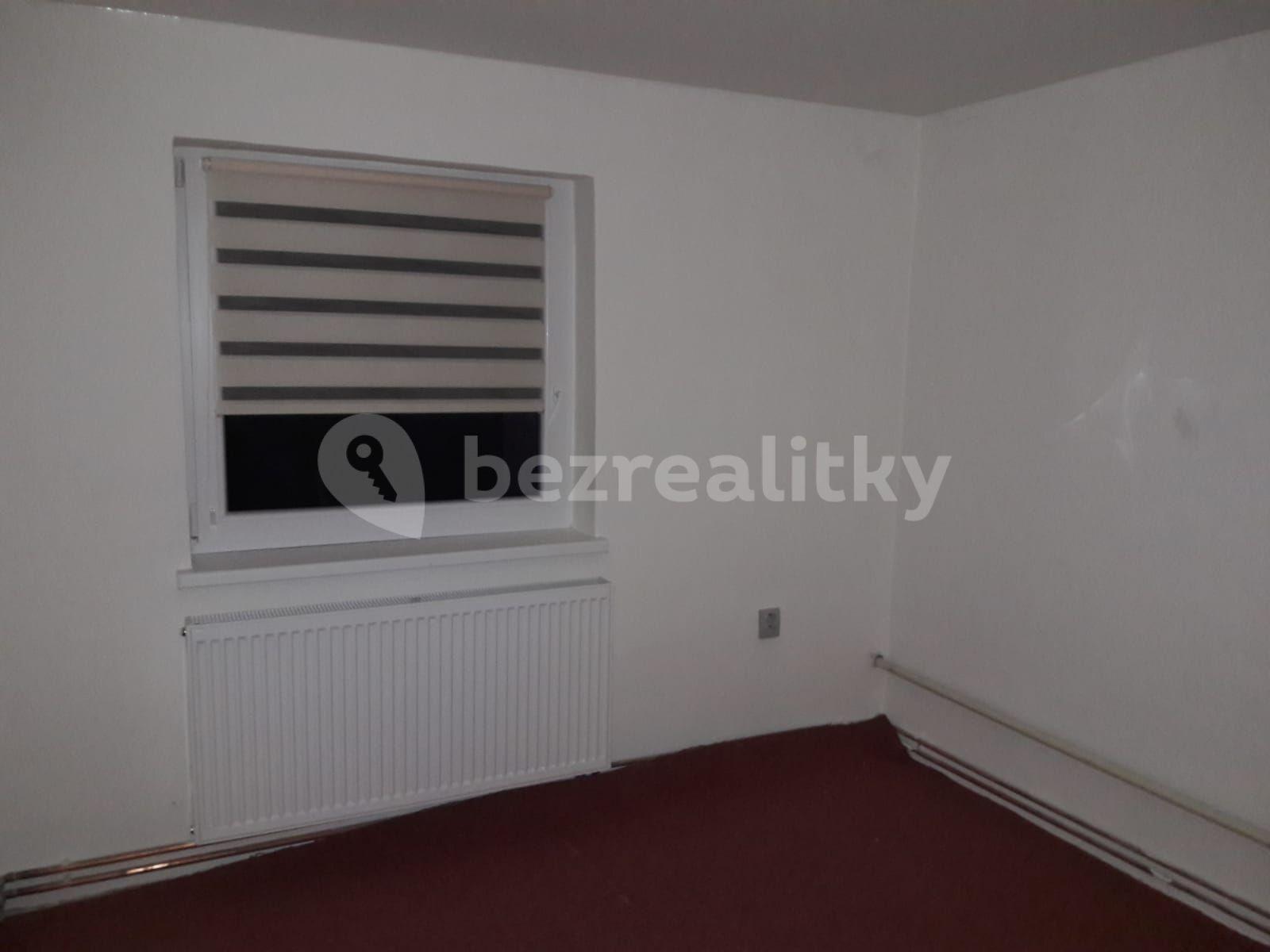 Pronájem bytu 3+1 80 m², Ohrozimská, Plumlov, Olomoucký kraj