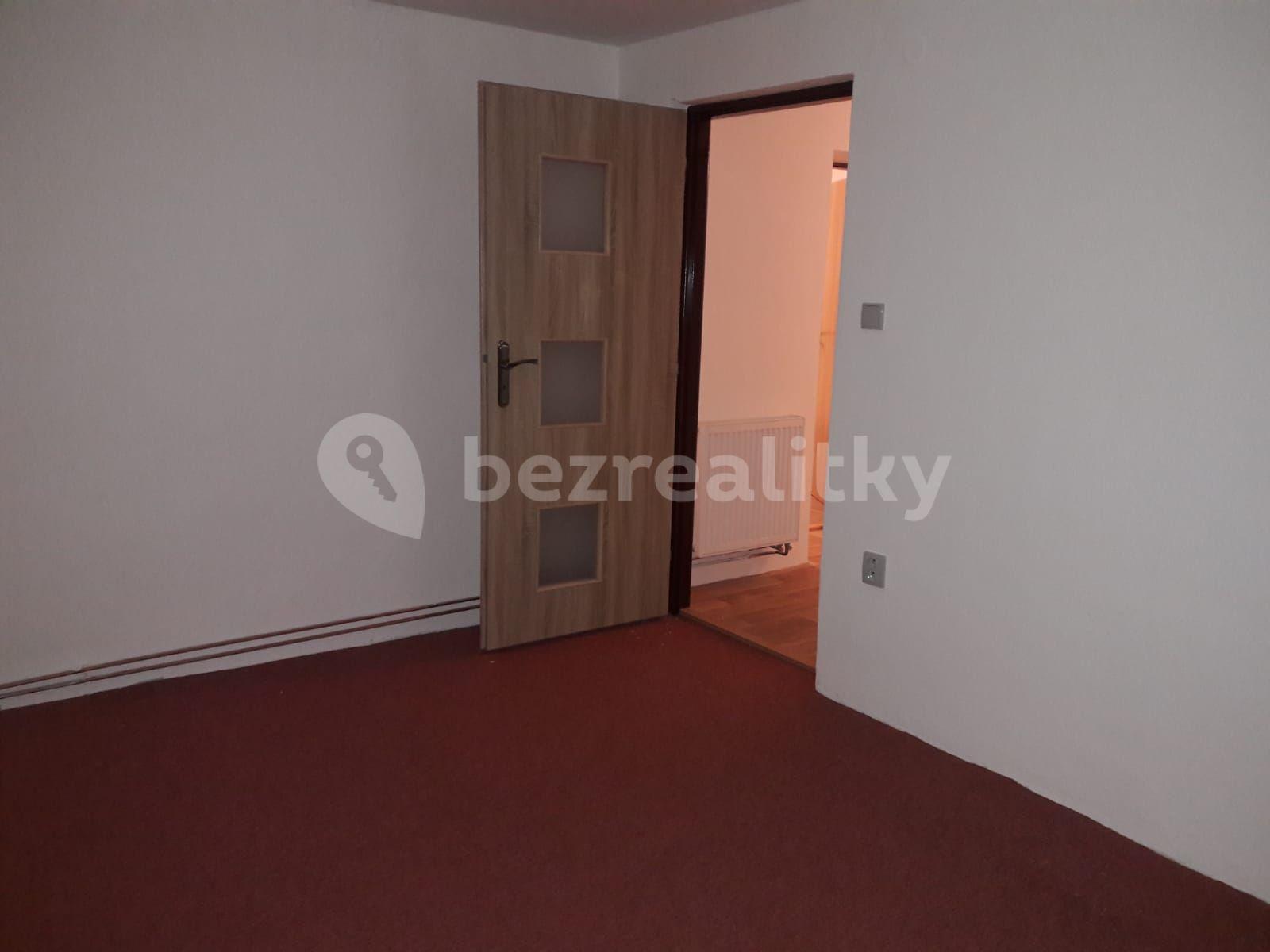 Pronájem bytu 3+1 80 m², Ohrozimská, Plumlov, Olomoucký kraj