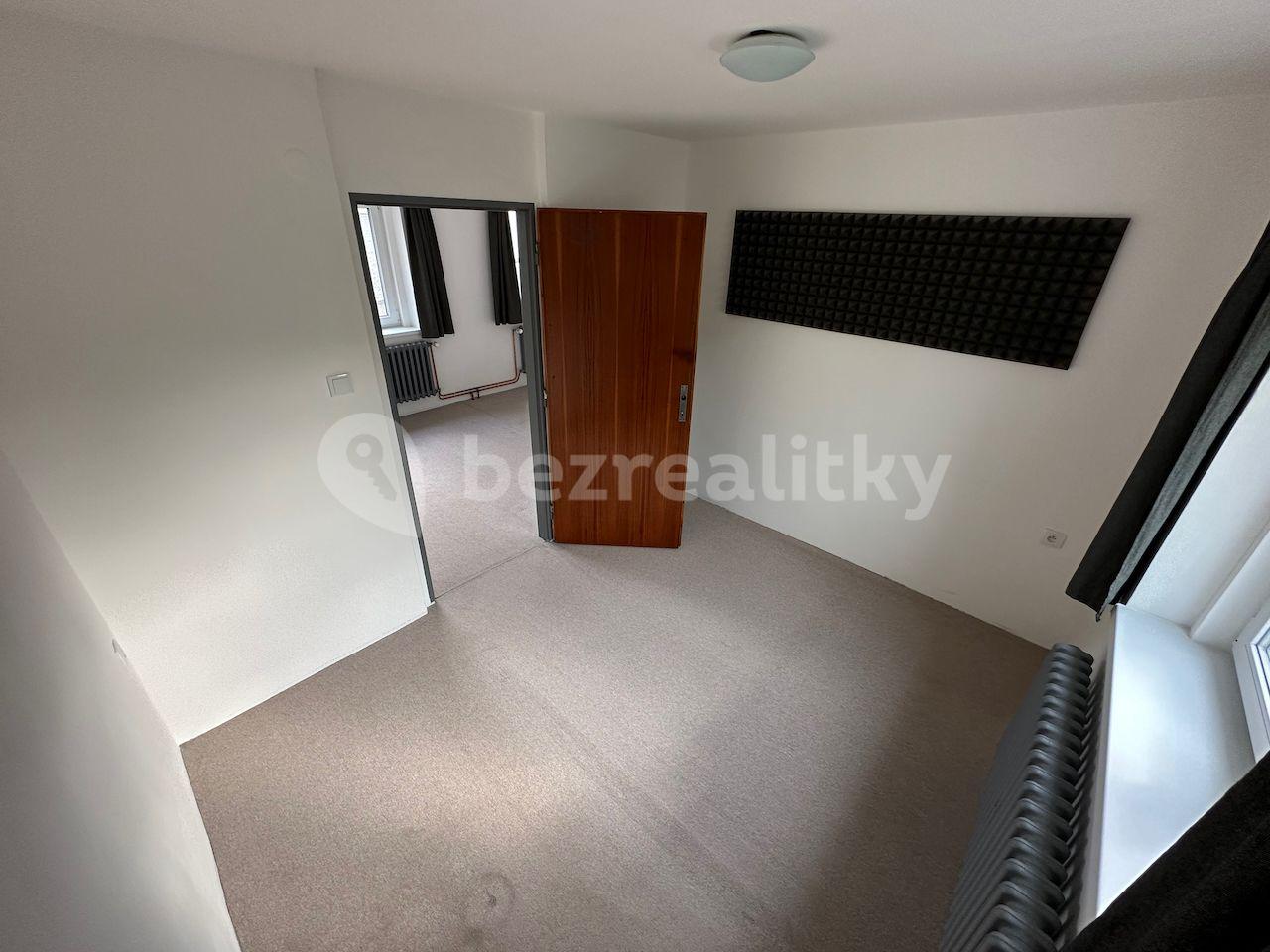 Pronájem bytu 2+kk 64 m², Hálkova, Úvaly, Středočeský kraj