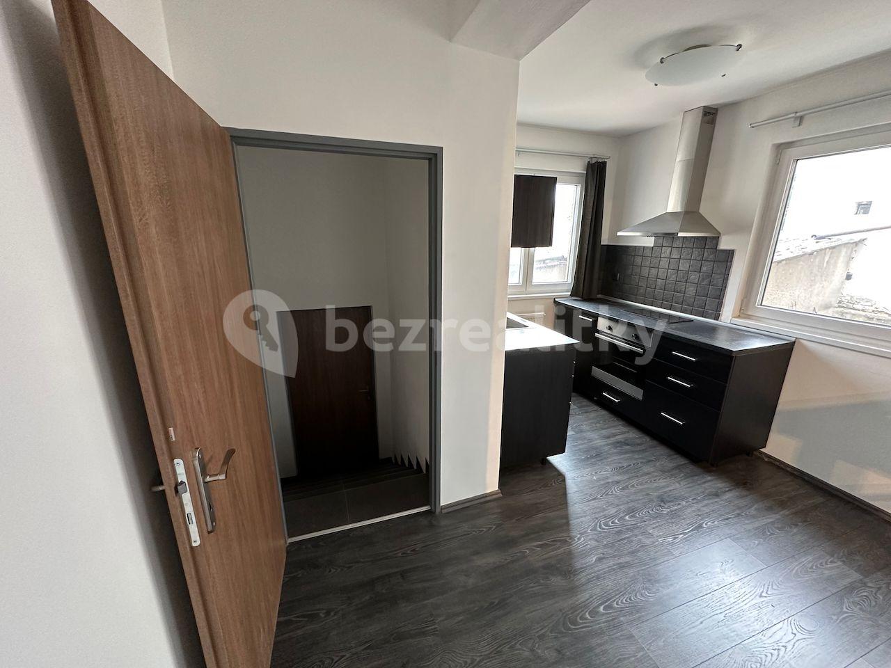 Pronájem bytu 2+kk 64 m², Hálkova, Úvaly, Středočeský kraj