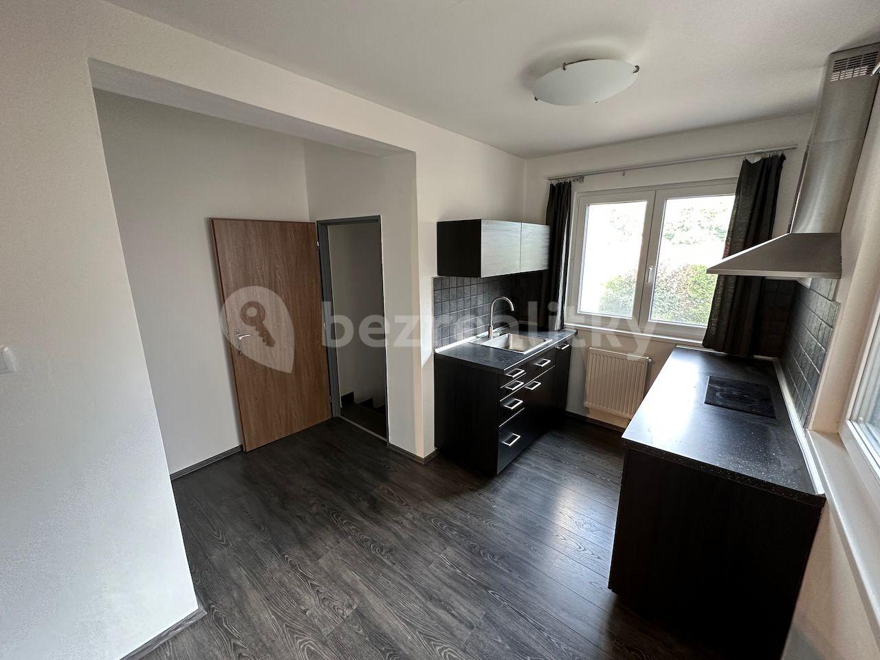 Pronájem bytu 2+kk 64 m², Hálkova, Úvaly, Středočeský kraj