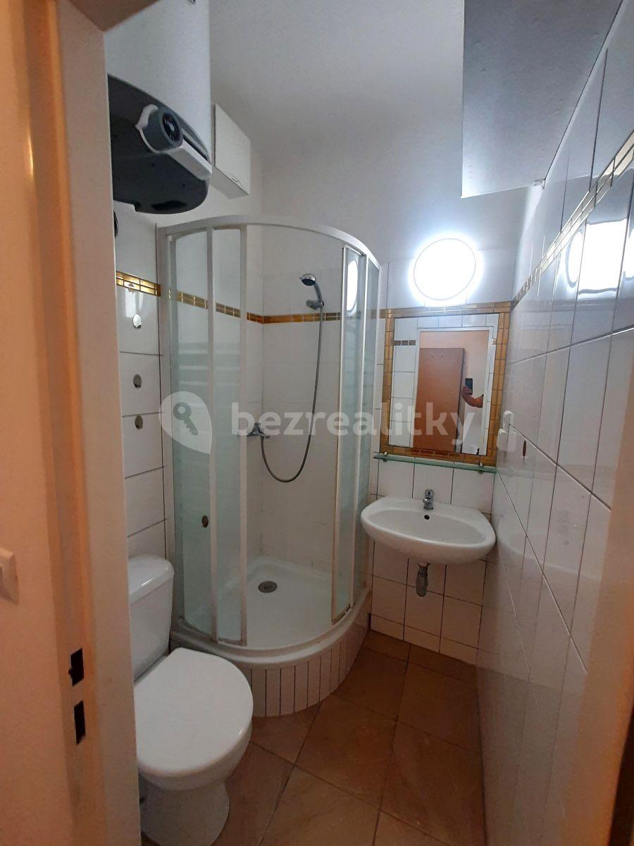 Pronájem bytu 2+kk 50 m², Valčíkova, Praha, Praha