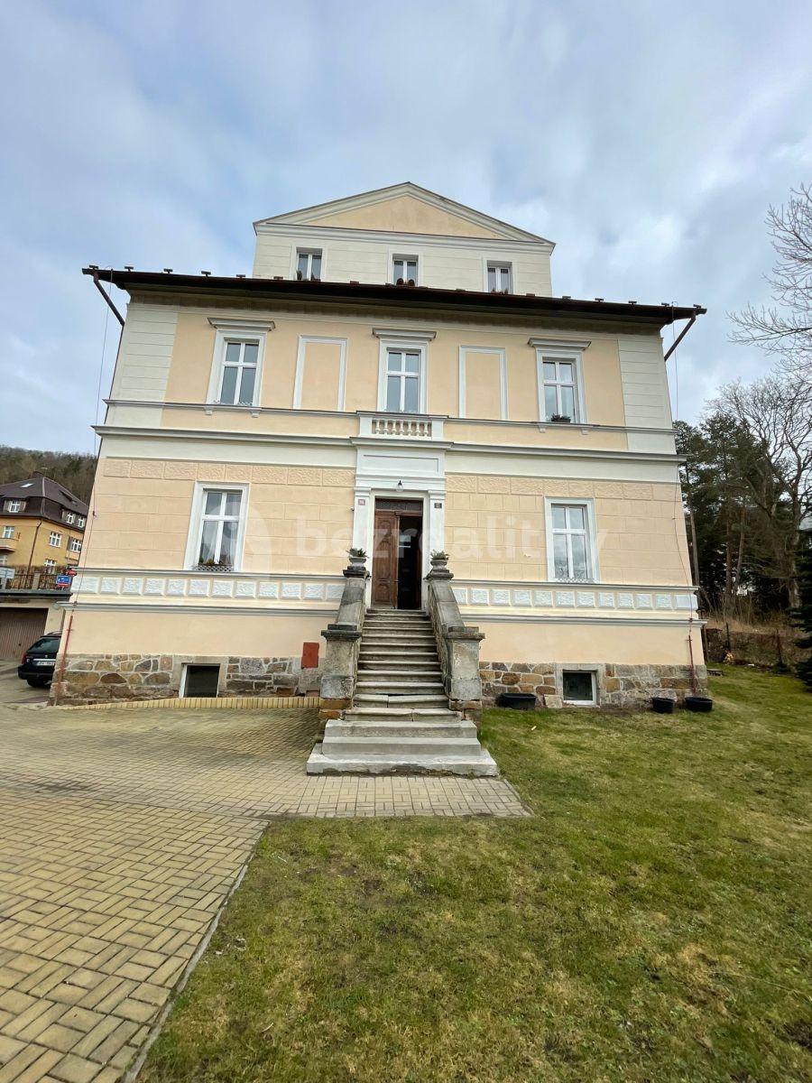 Pronájem bytu 2+kk 68 m², Na Vyhlídce, Karlovy Vary, Karlovarský kraj