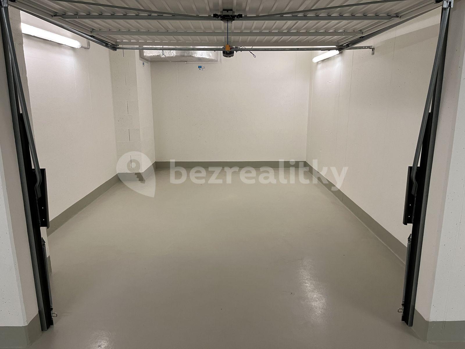 Pronájem bytu 2+kk 57 m², U Radosti, Praha, Praha