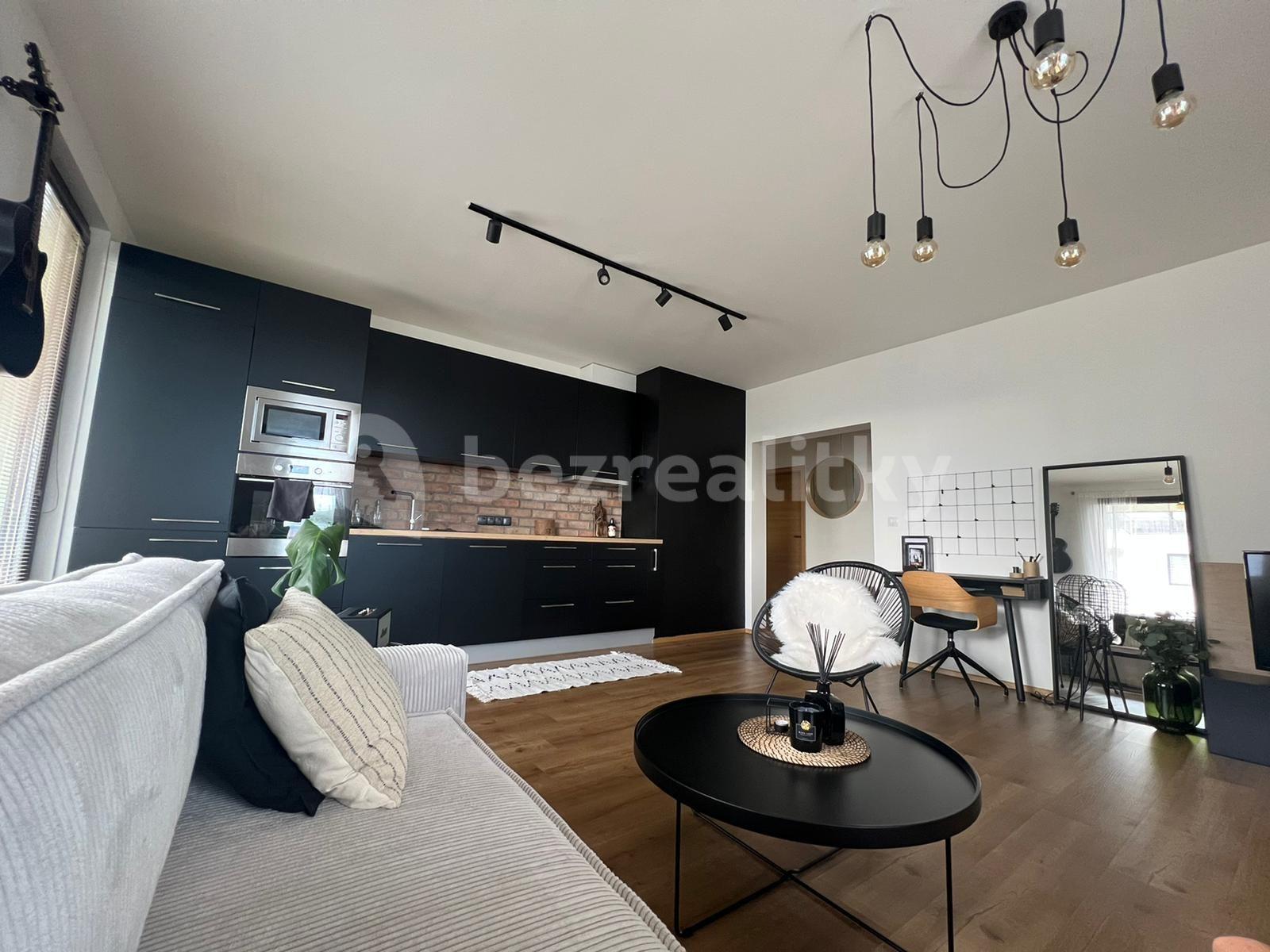 Pronájem bytu 2+kk 58 m², Sousedíkova, Praha, Praha