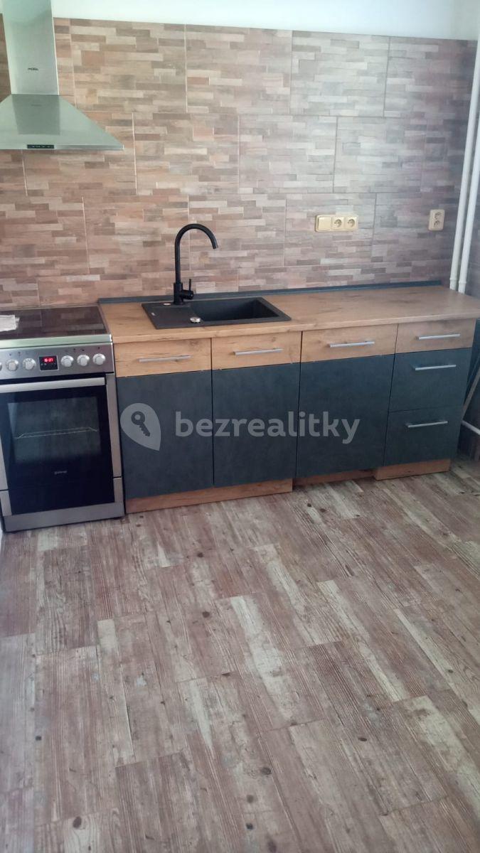 Pronájem bytu 2+1 56 m², Mikovcova, Česká Lípa, Liberecký kraj