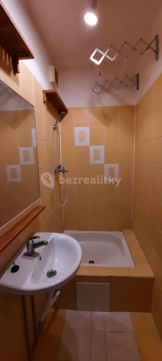 Pronájem bytu Garsoniéra 28 m², Jabloňová, Praha, Praha