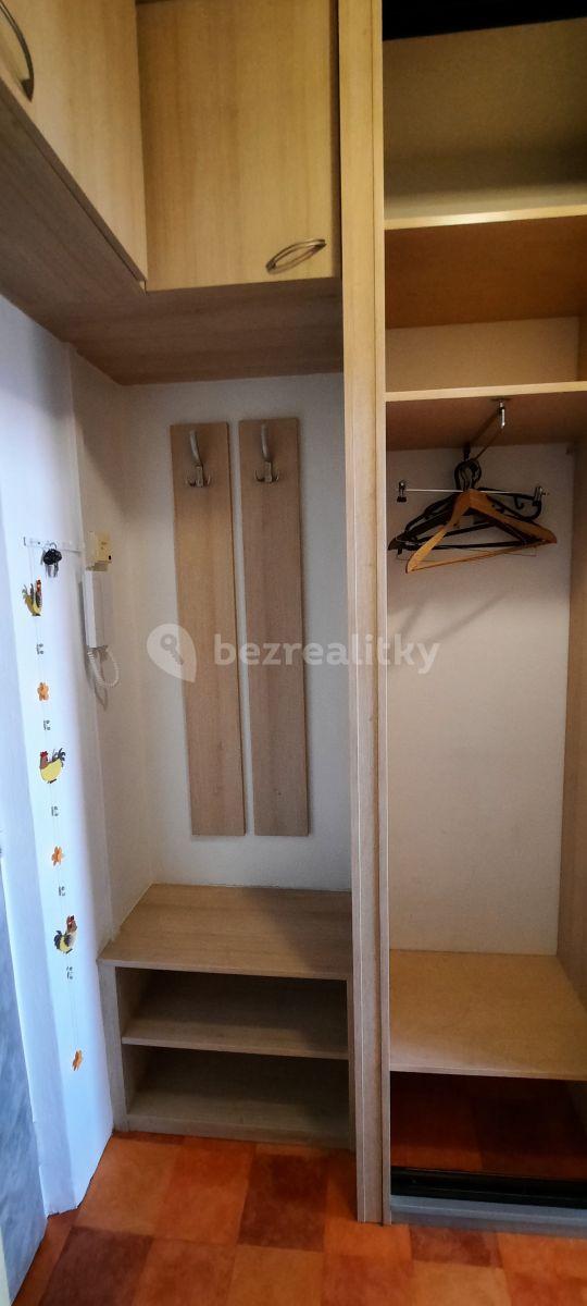 Pronájem bytu Garsoniéra 28 m², Jabloňová, Praha, Praha