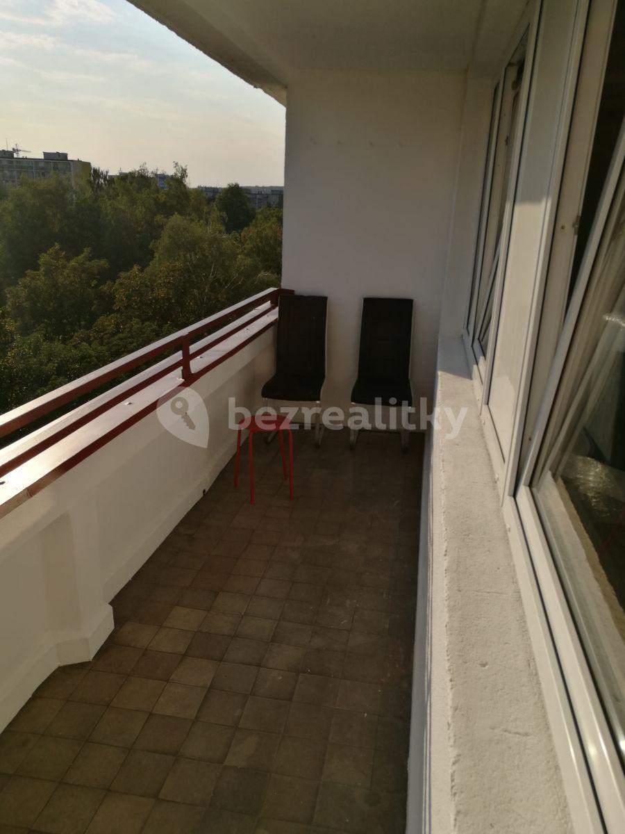 Pronájem bytu 1+kk 35 m², Vysočanská, Praha, Praha