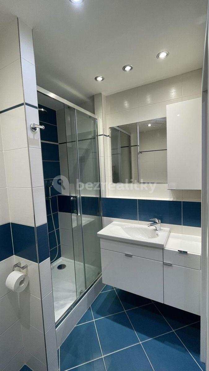 Pronájem bytu 2+kk 42 m², Růženínská, Praha, Praha