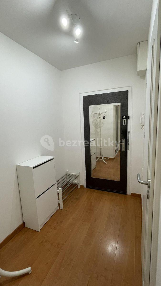 Pronájem bytu 2+kk 42 m², Růženínská, Praha, Praha