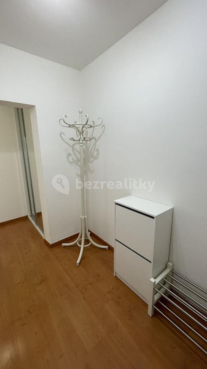 Pronájem bytu 2+kk 42 m², Růženínská, Praha, Praha