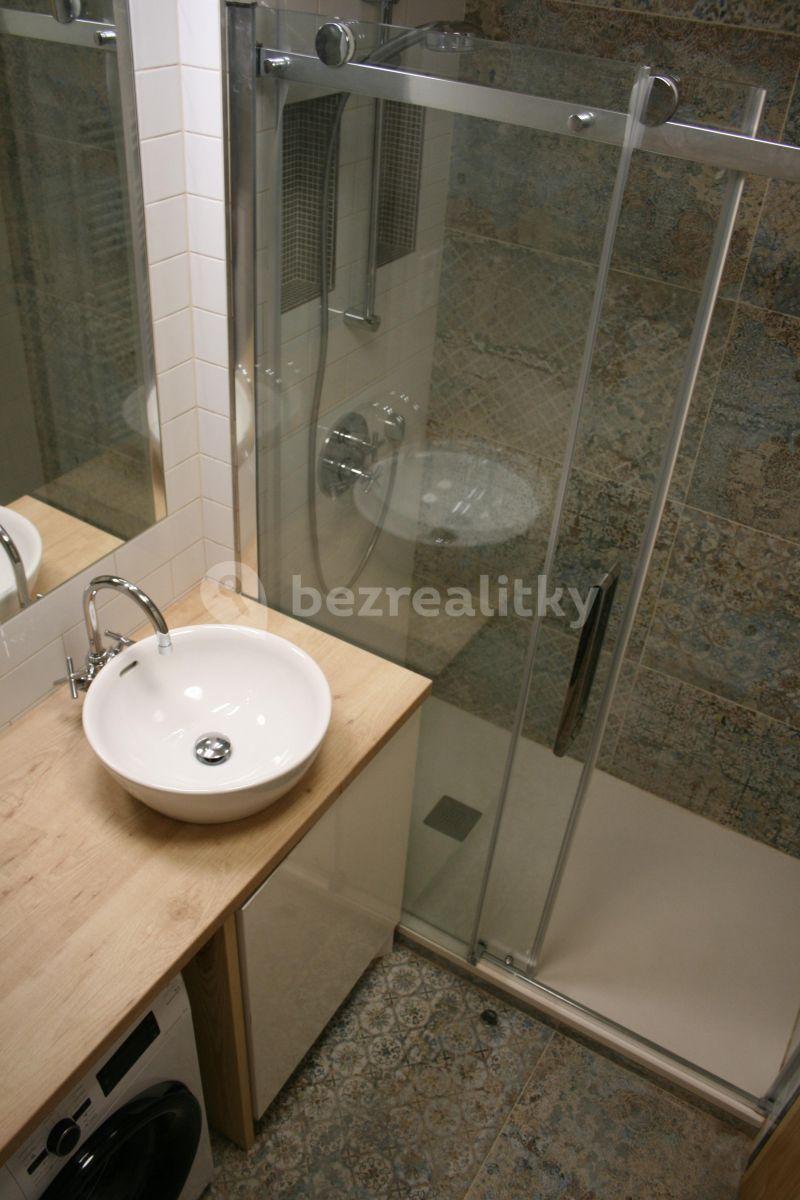 Pronájem bytu 2+kk 60 m², Ambrožova, Praha, Praha