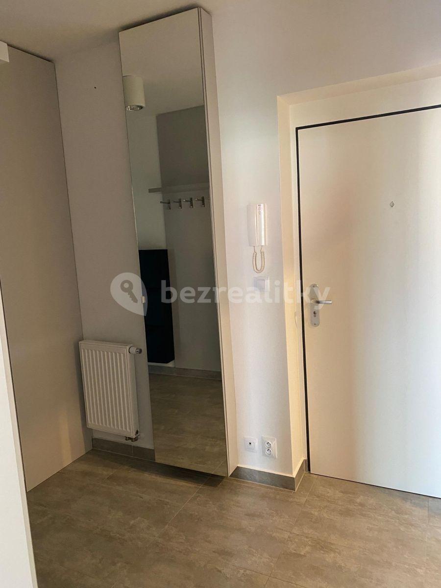 Pronájem bytu 2+kk 56 m², K Meteoru, Hradec Králové, Královéhradecký kraj