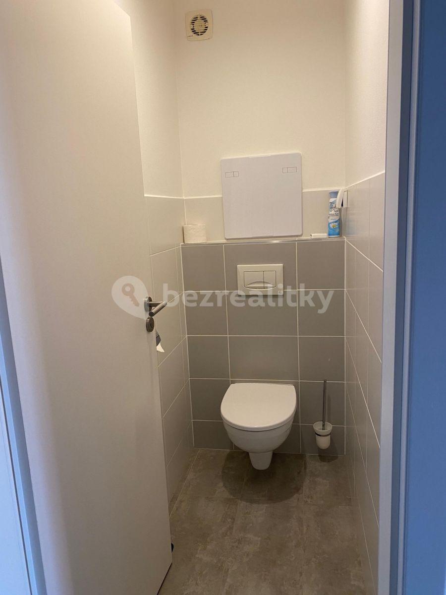 Pronájem bytu 2+kk 56 m², K Meteoru, Hradec Králové, Královéhradecký kraj