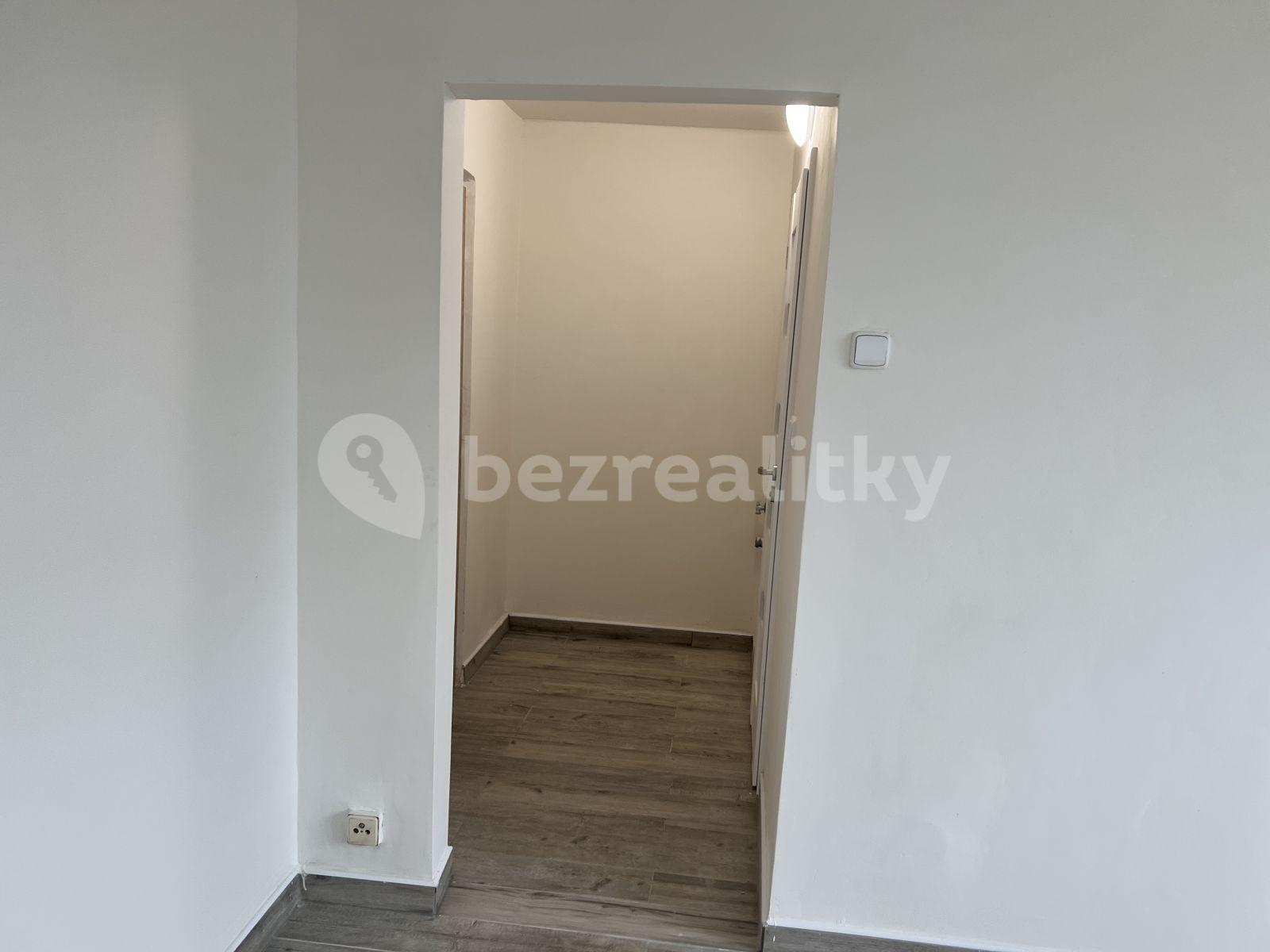 Pronájem bytu 1+kk 36 m², K. H. Borovského, Most, Ústecký kraj