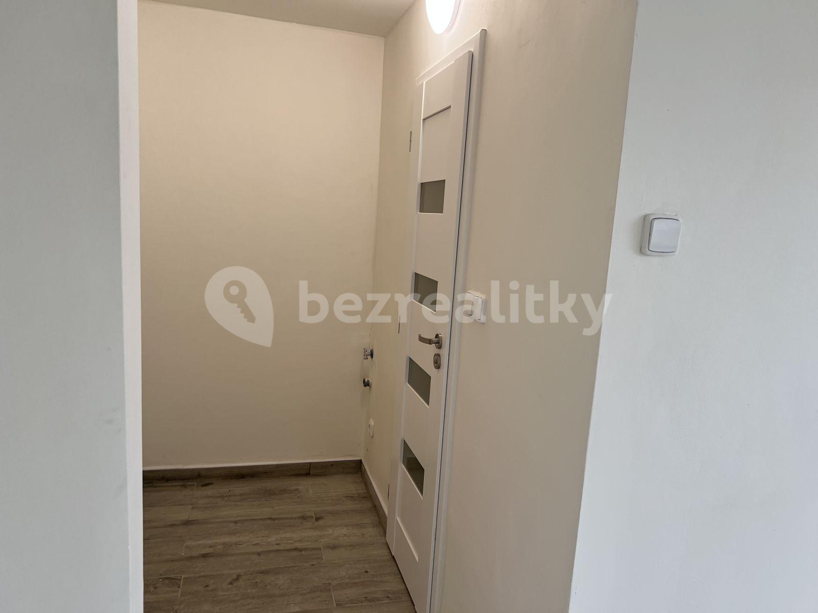 Pronájem bytu 1+kk 36 m², K. H. Borovského, Most, Ústecký kraj