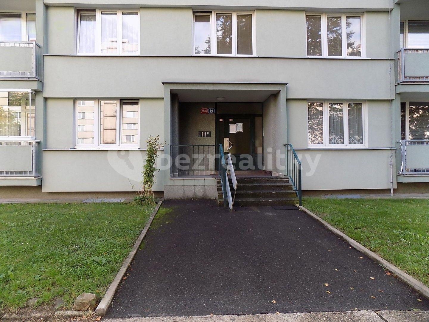 Pronájem bytu 2+1 70 m², Ladova, Ústí nad Labem, Ústecký kraj