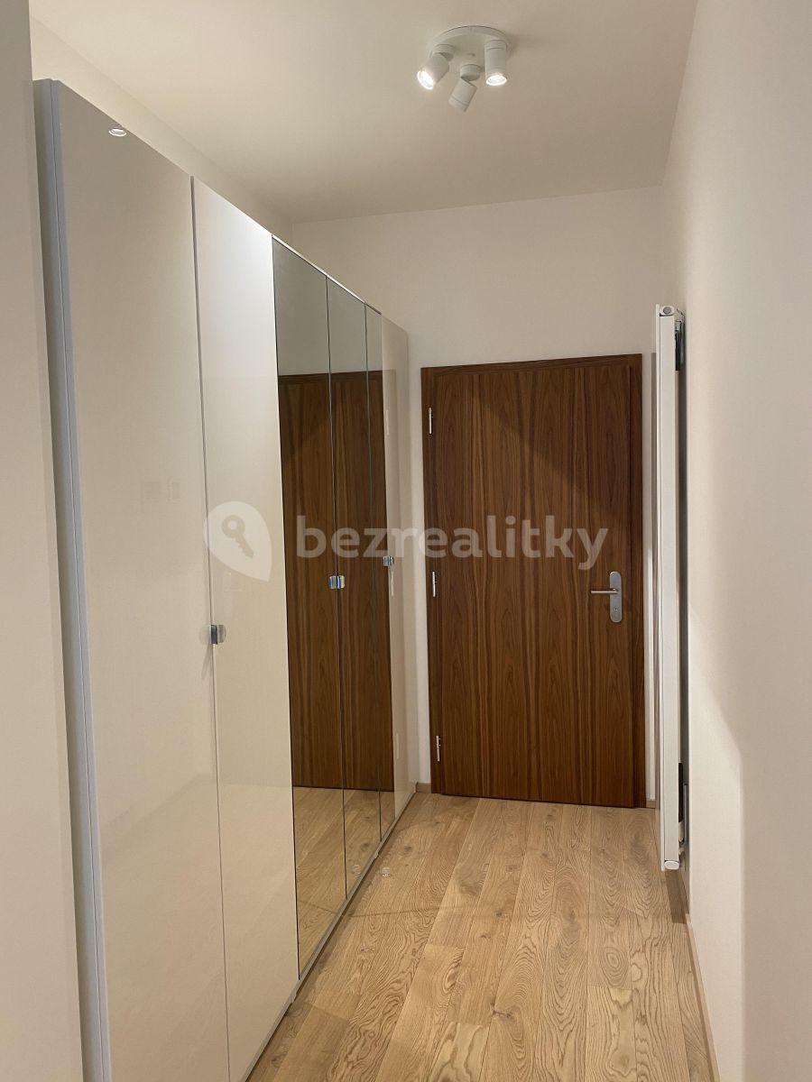 Pronájem bytu 1+kk 58 m², Radičova, Praha, Praha