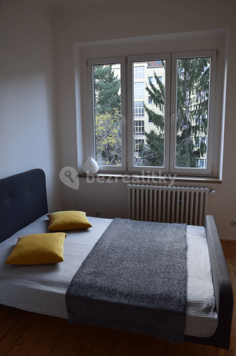 Pronájem bytu 2+kk 43 m², M. J. Lermontova, Praha, Praha