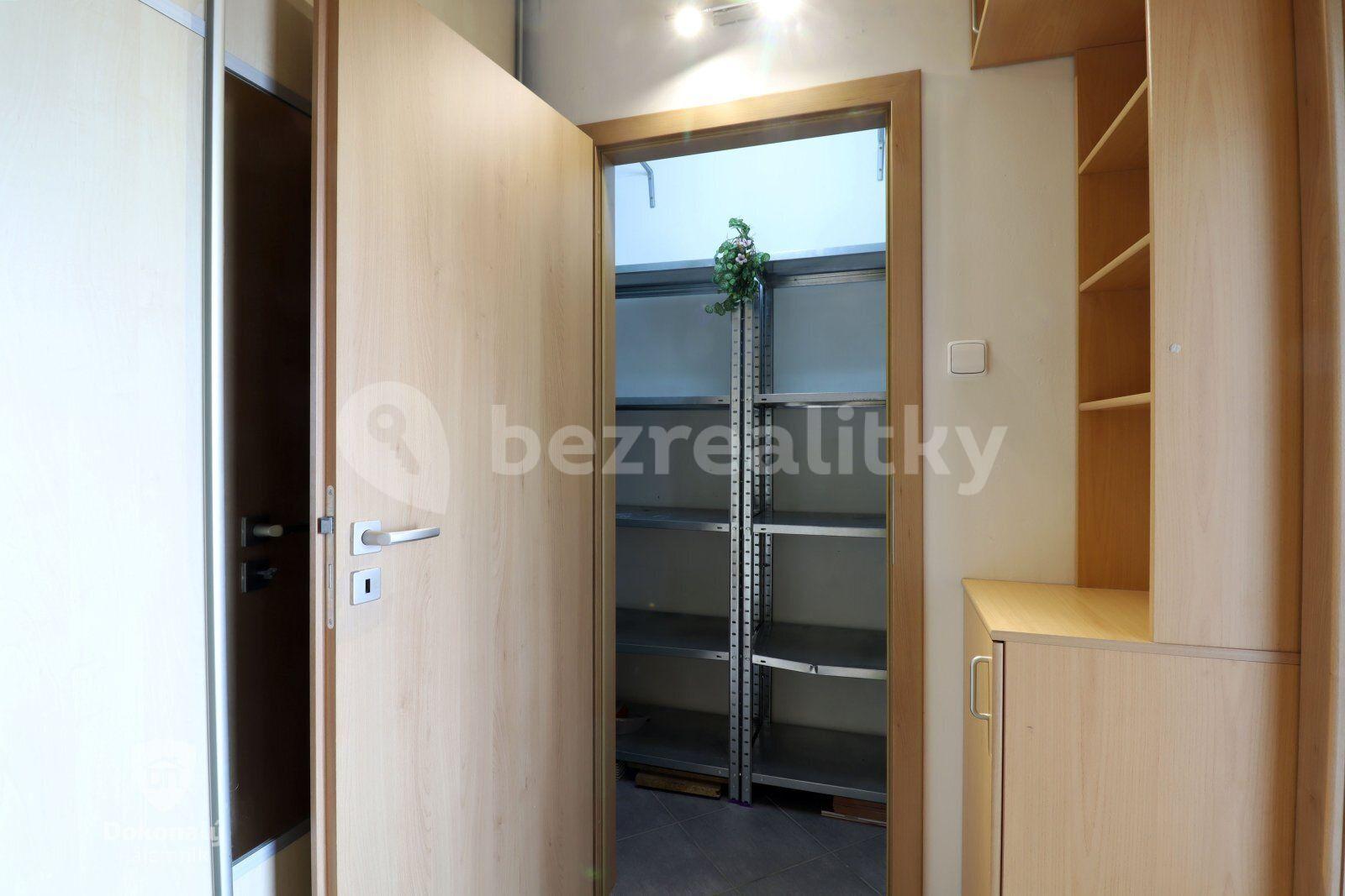 Pronájem bytu 3+kk 60 m², Tererova, Praha, Praha