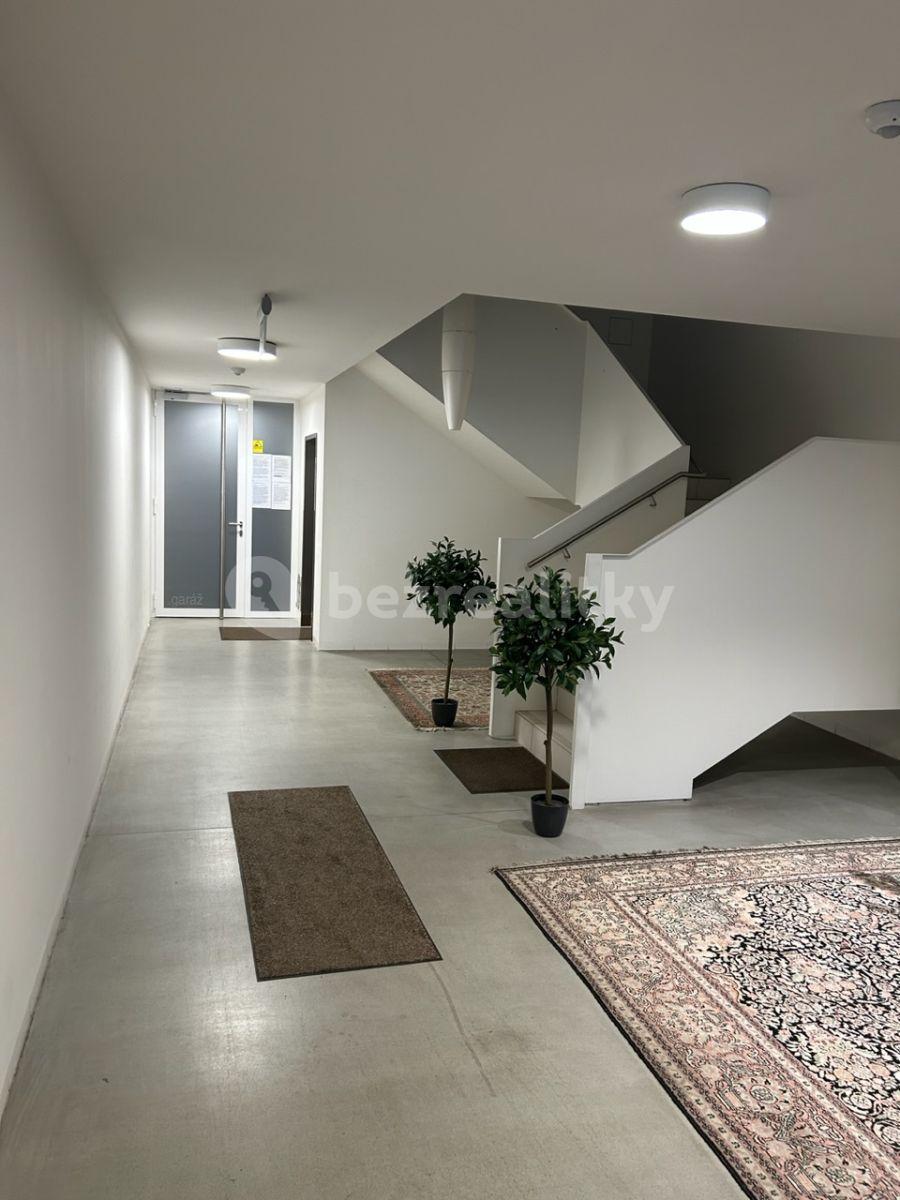 Pronájem bytu 2+kk 57 m², Holečkova, Praha, Praha