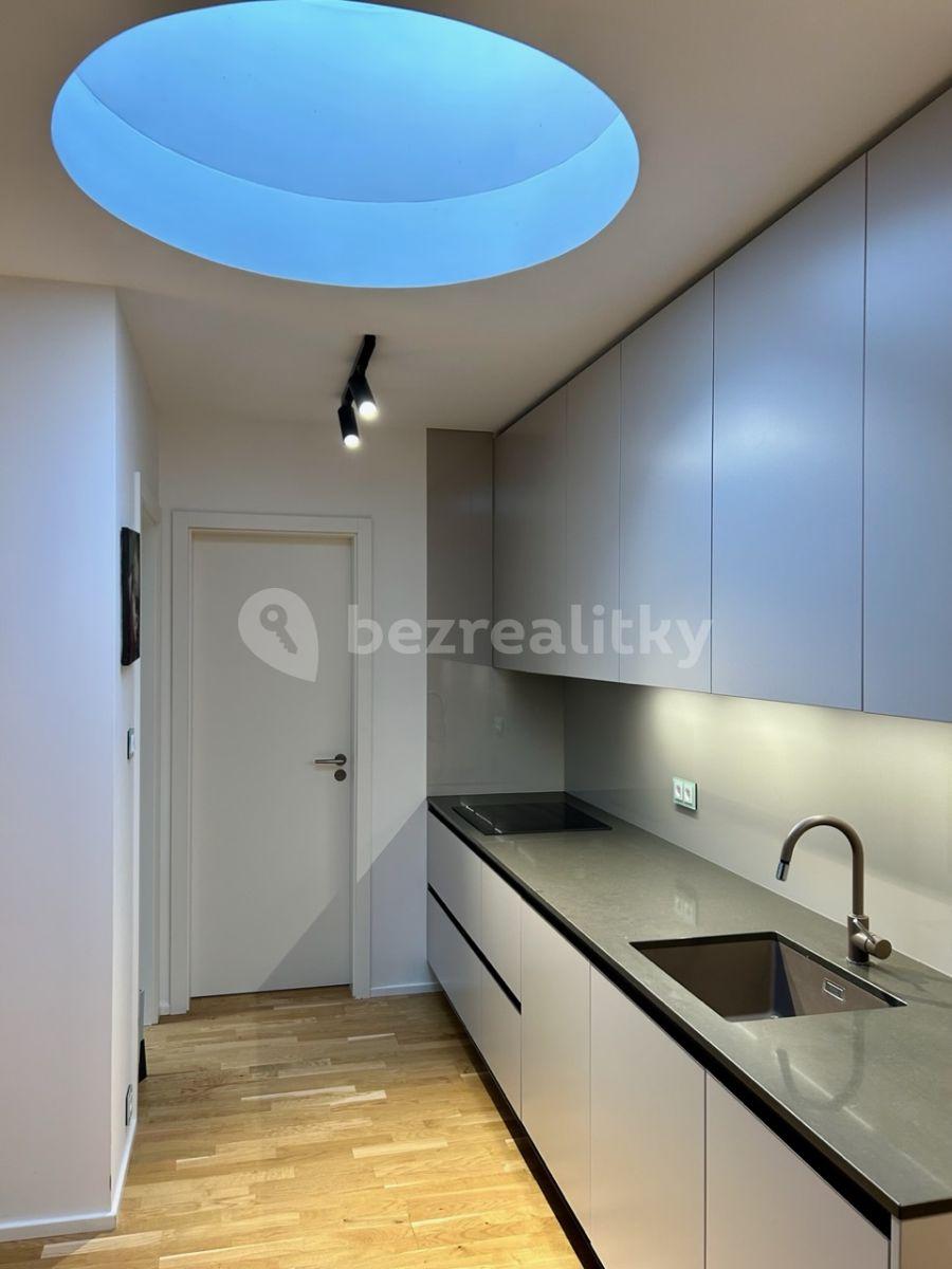 Pronájem bytu 2+kk 57 m², Holečkova, Praha, Praha