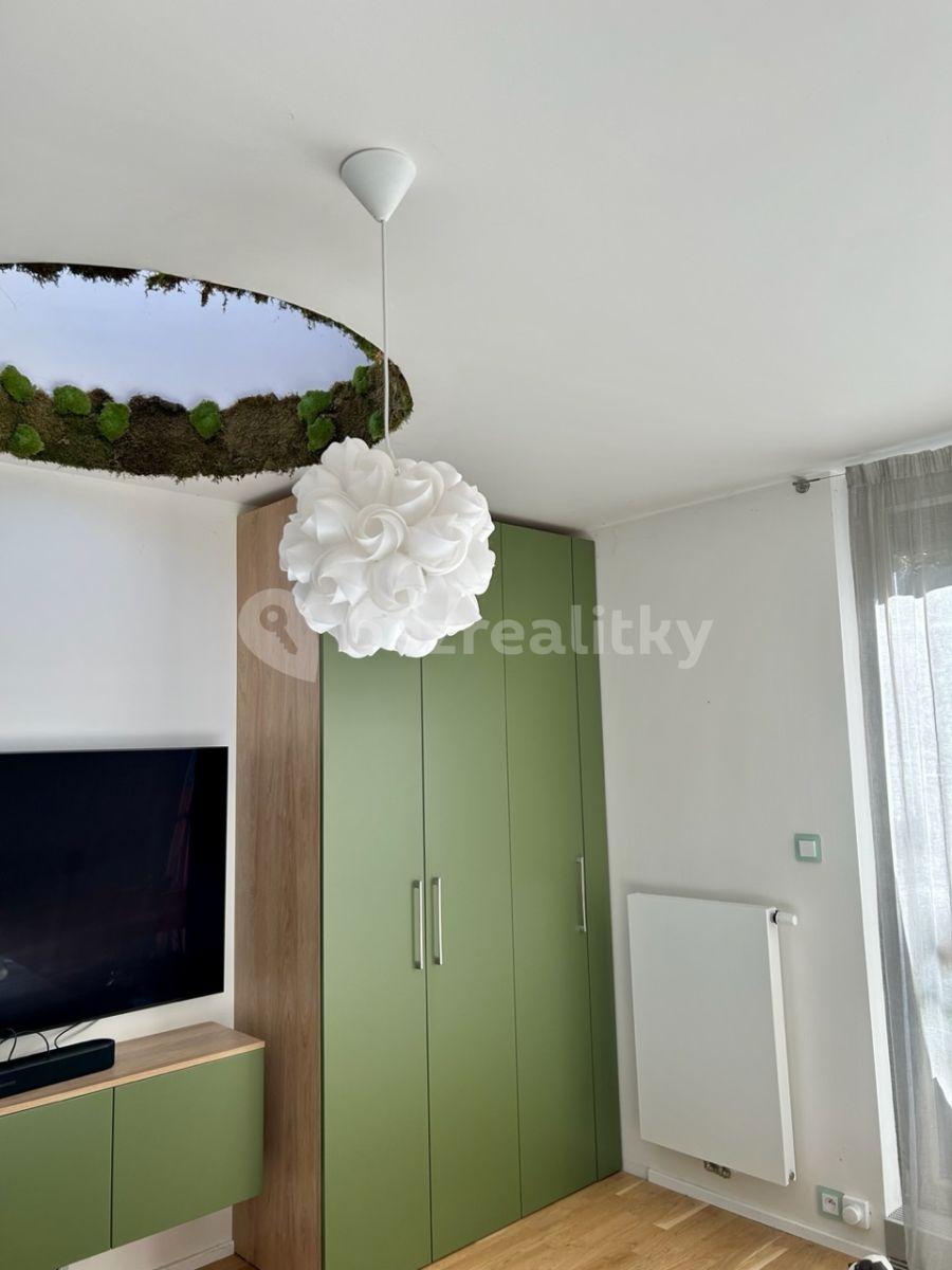 Pronájem bytu 2+kk 57 m², Holečkova, Praha, Praha