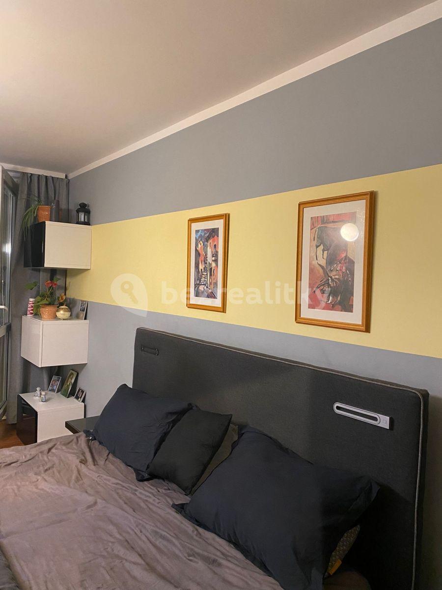 Prodej bytu 3+1 78 m², Doležalova, Praha, Praha