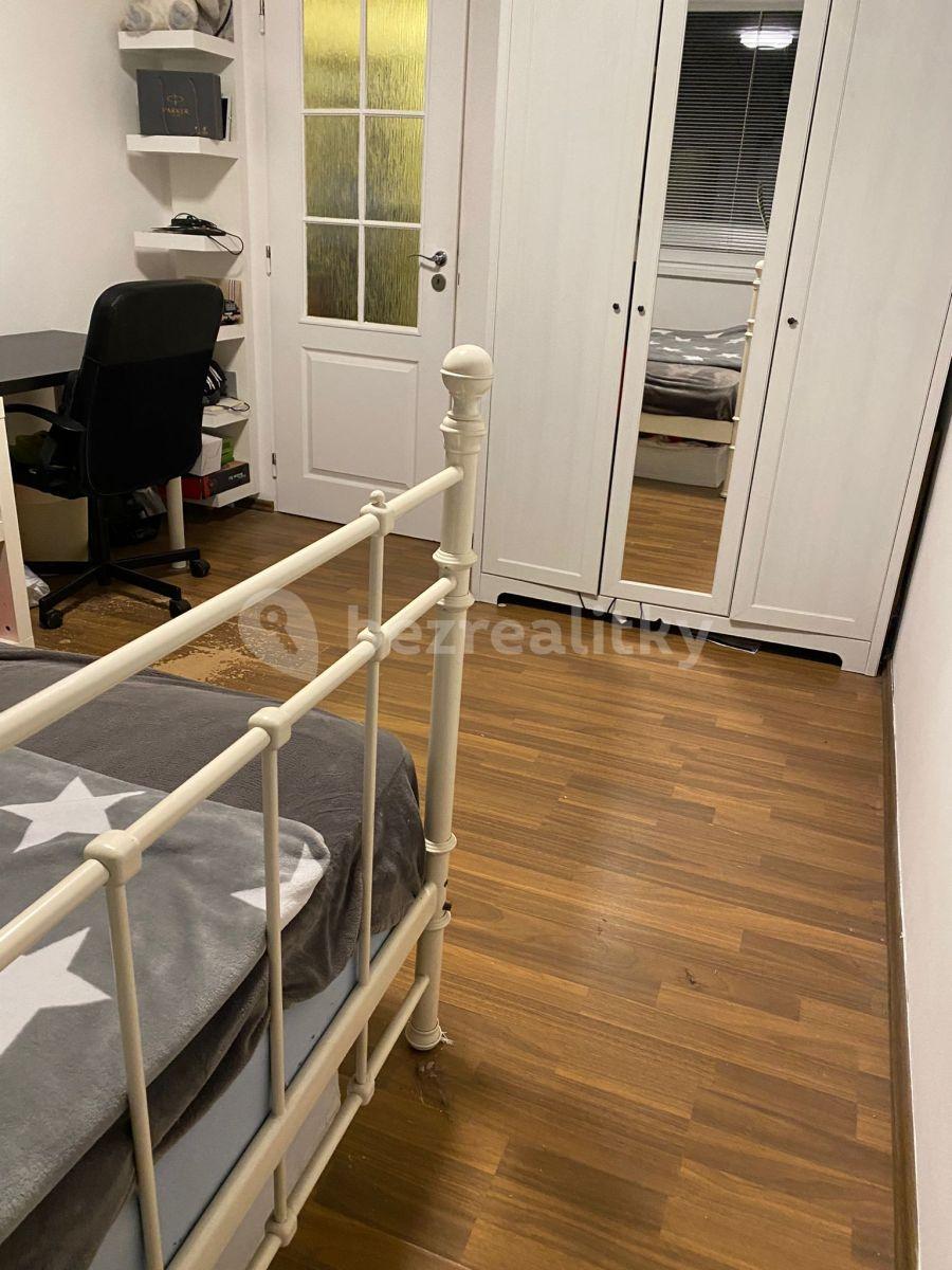 Prodej bytu 3+1 78 m², Doležalova, Praha, Praha