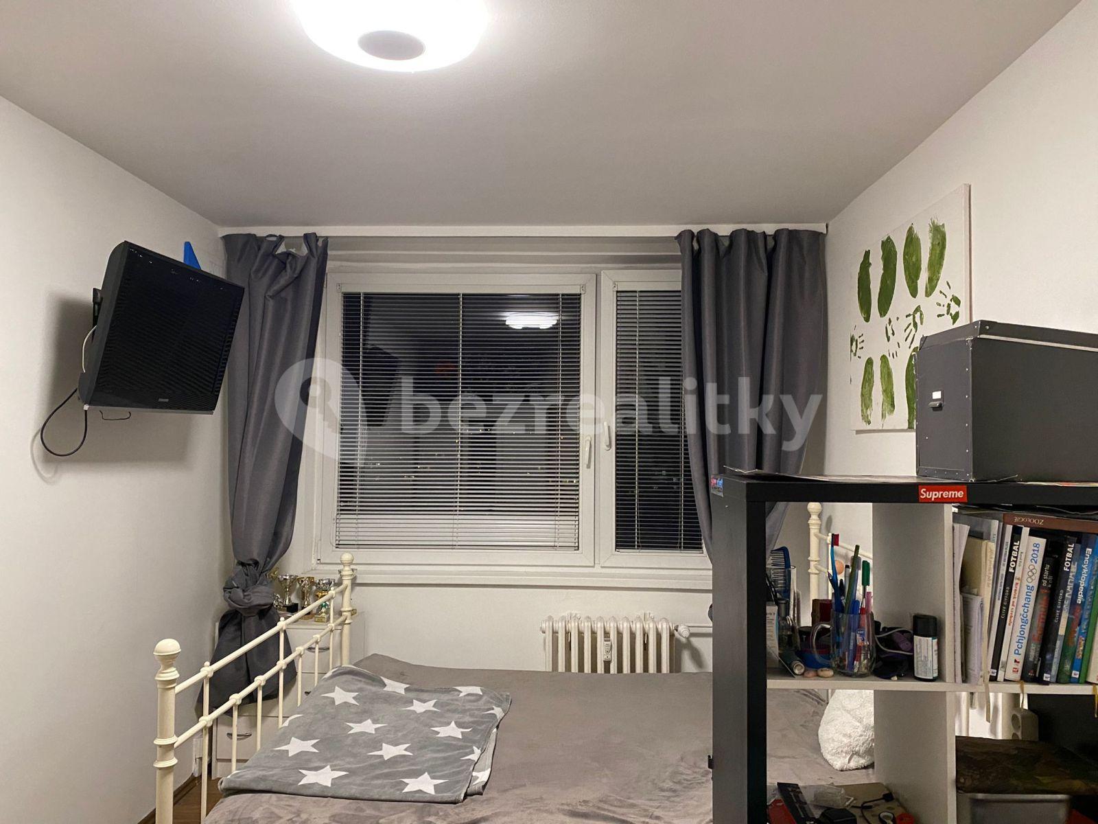 Prodej bytu 3+1 78 m², Doležalova, Praha, Praha